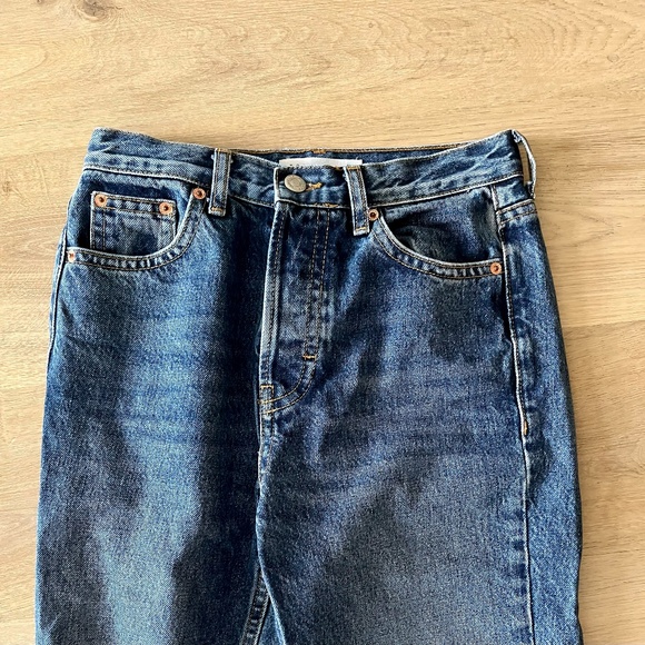 TOPSHOP Editor Straight leg jeans in bright mid blue wash - Picture 5 of 9